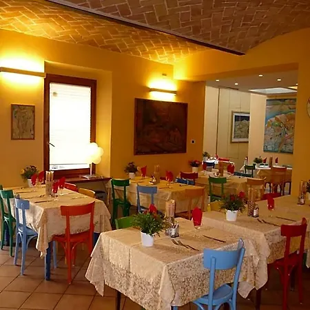 Szálloda Ristorante Corsini Pavullo nel Frignano